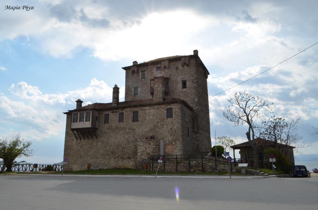Emmeleia Accommodation By Maria Riga Ouranoupoli Esterno foto