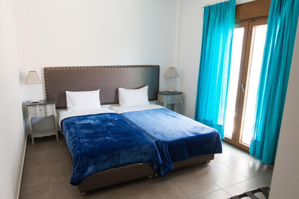Emmeleia Accommodation By Maria Riga Ouranoupoli Esterno foto