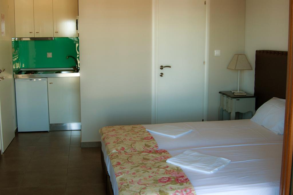 Emmeleia Accommodation By Maria Riga Ouranoupoli Camera foto